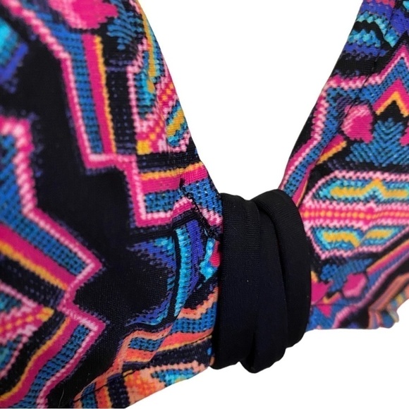 Seafolly Neon Sun Temple Underwire Swim Top Available in 10F (2), 6F, 8F US size - Picture 5 of 7